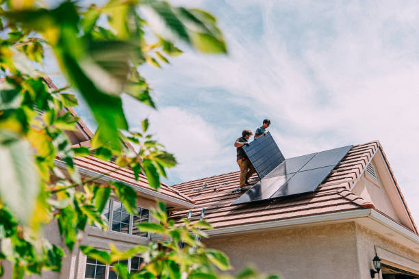 Best Roof Gutter Cleaning  in Eugene, OR